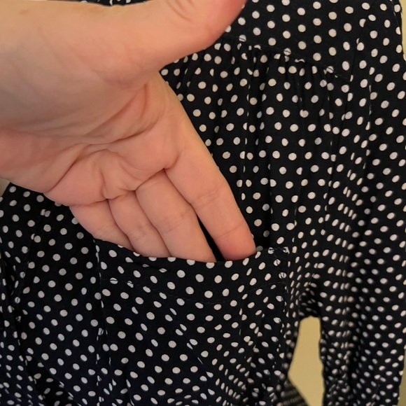 Market & Spruce beautiful Navy and white dot blouse Large - Picture 5 of 12